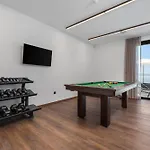 Extravagant 5 Bedrooms Chazaret Frontline Location *