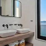 Extravagant 5 Bedrooms Chazaret Frontline Location * 오미스