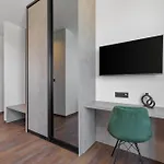 빌라 Extravagant 5 Bedrooms Chazaret Frontline Location 오미스