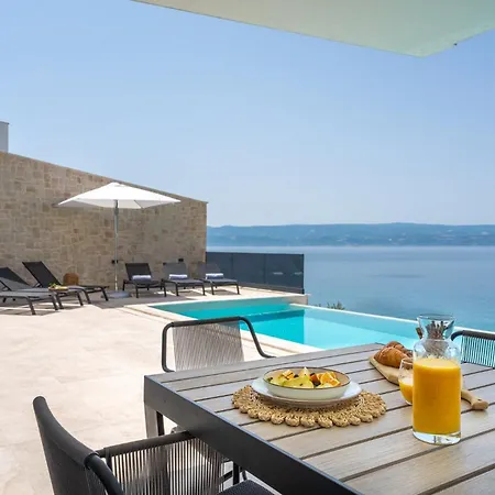 فيلة Extravagant 5 Bedrooms Chazaret Frontline Location Spectacular Sea Views Pool Table Sauna
