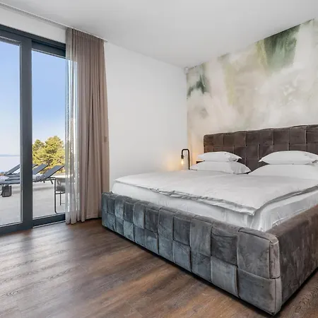 Extravagant 5 Bedrooms Chazaret Frontline Location Spectacular Sea Views Pool Table Sauna Omiš