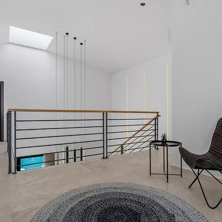 Villa Extravagant 5 Bedrooms Chazaret Frontline Location Spectacular Sea Views Pool Table Sauna Omiš